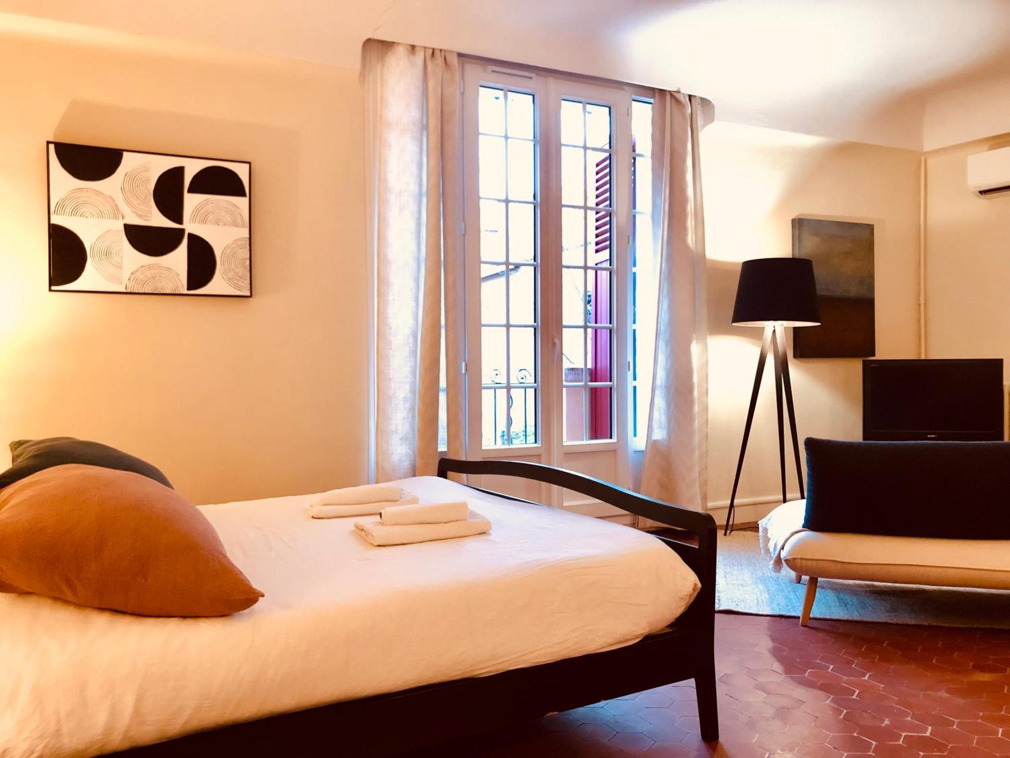 B&B Villa Roumanille Aix-en-Provence Bagian luar foto