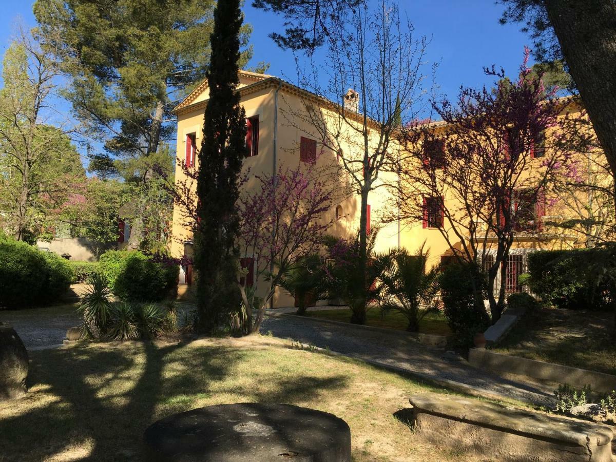 B&B Villa Roumanille Aix-en-Provence Bagian luar foto